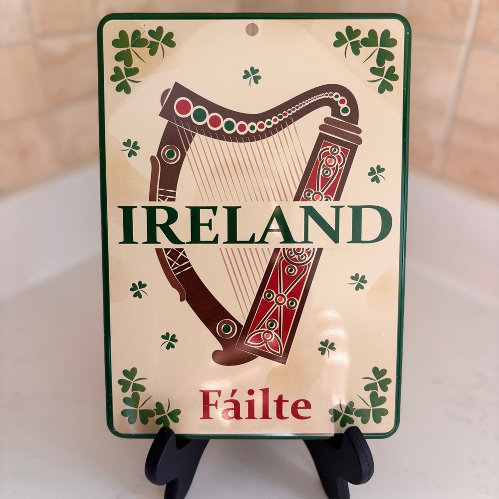 Ireland Harp Decorative Plaque Featuring